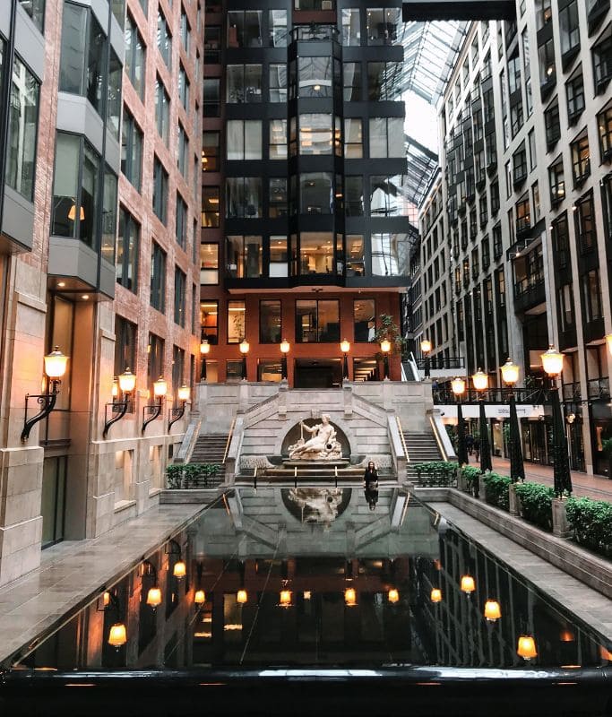 A picture of part of Montreal's famed Underground city that houses thousands of businesses. The sprawling network is the perfect place to visit and retreat to if its raining or snowing.