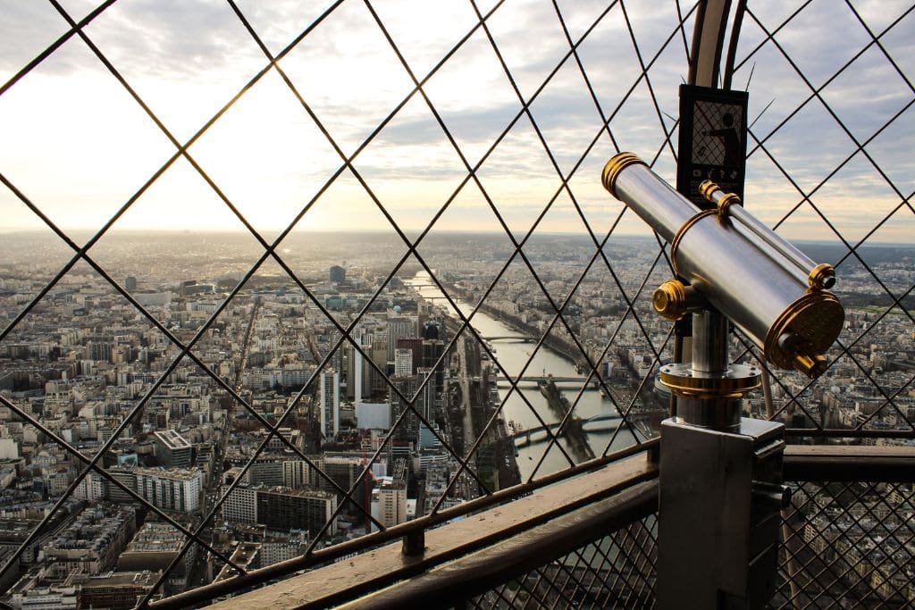 A picture from the top of the Eiffel Tower. When in Paris, its always worth the money to catching a bird's view of the city! 