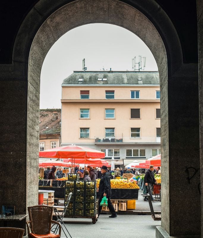 A picture of the Dolac Market and signature red umbrellas in Zagreb