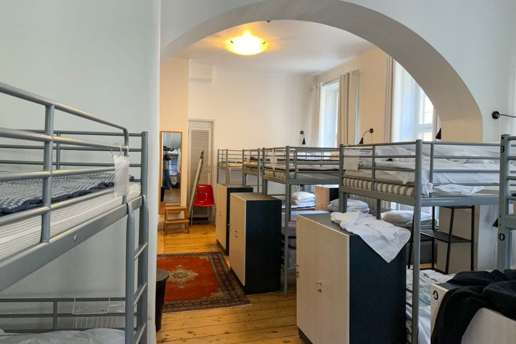 A picture of the 16-bed room at Castanea Old Town Hostel Stockholm. It is kept nice and clean!