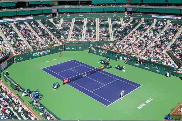 How to Comfortably Attend the Indian Wells Tennis Tournament in 2024