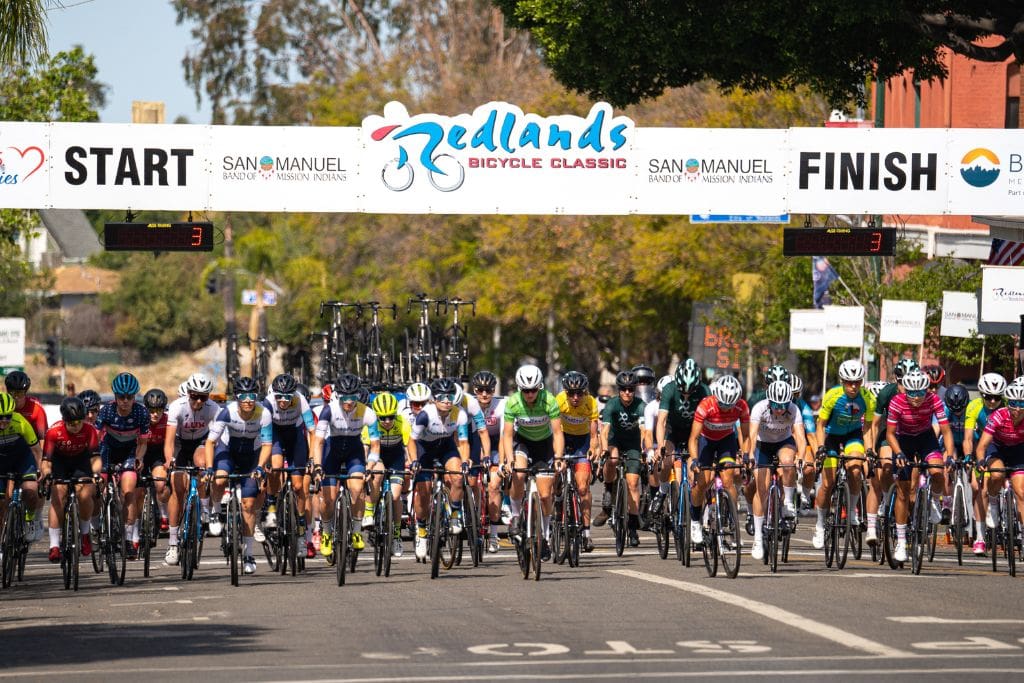 A picture of the Redlands Bicycle Classic starting. 