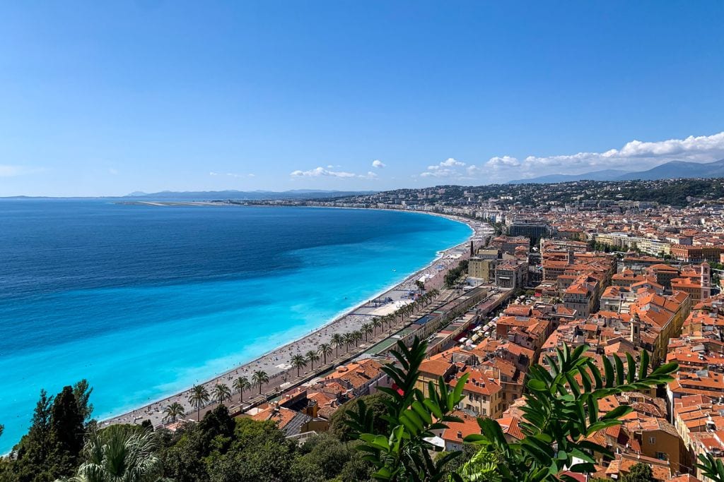 A picture of the iconic Nice coastline taken from the top of Castle on the Hill.
