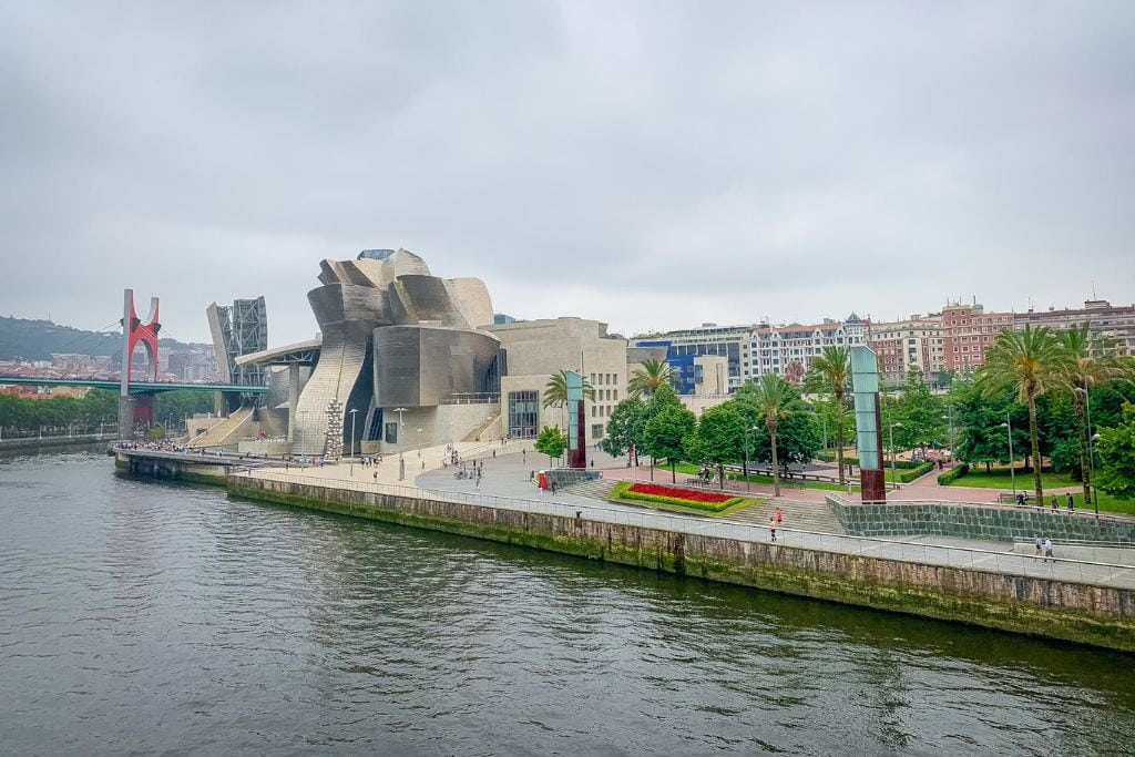A picture of the Nervión River with the Guggenheim museum in the background. Even to visit the famed museum, it only costs €10, so attractions in Bilbao aren't that expensive either.
