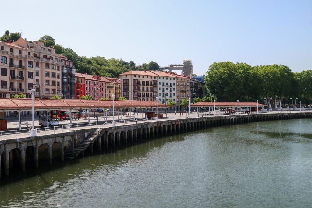 This is a picture of the view of the other side of the Nervión River. There are lots of affordable housing options, and some with even waterfront views. This helps make Bilbao a less expensive place to visit.