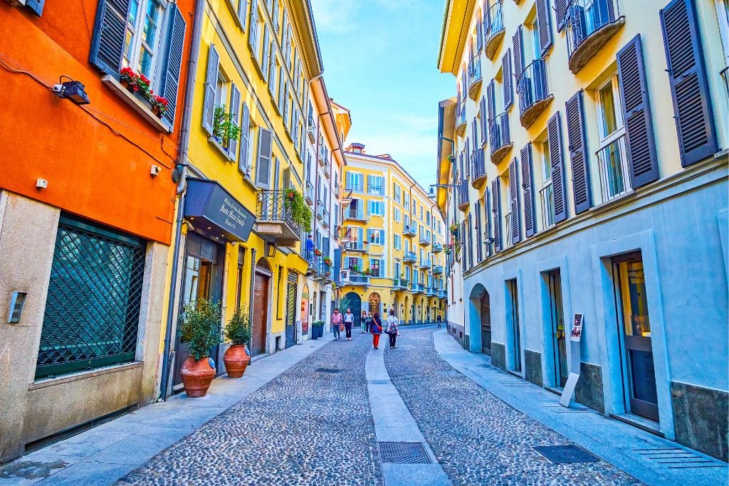 A picture of the colorful buildings found in Brera. Join a food tour to explore this trendy neighborhood in Milan.