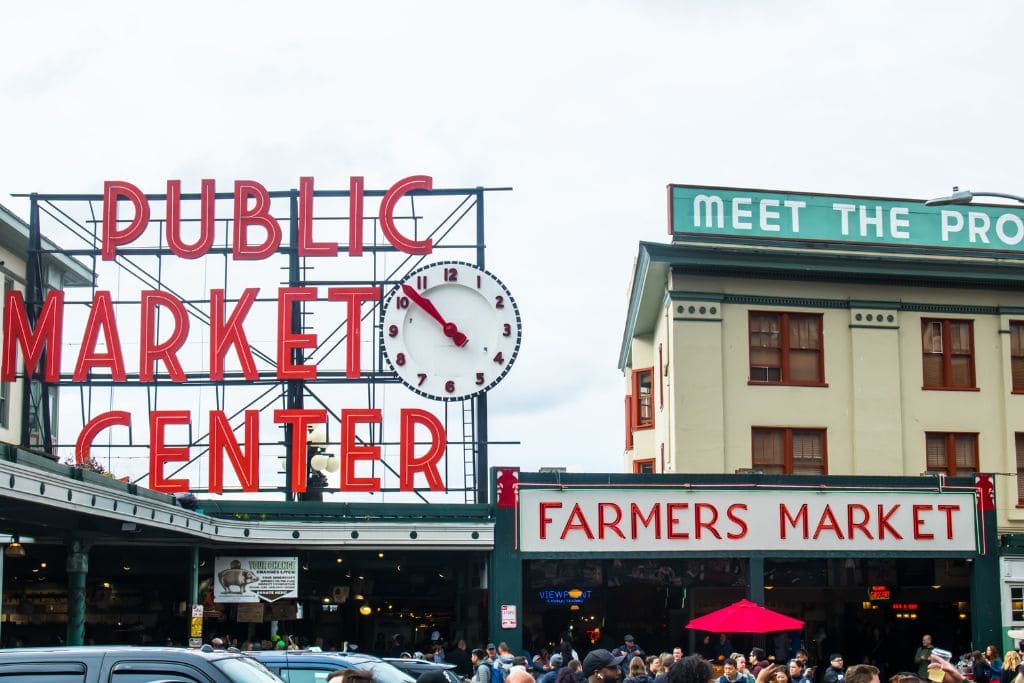 A picture of the pike Place Public Market. This is just a 12 minute walk away from the Amazon spheres in seattle.
