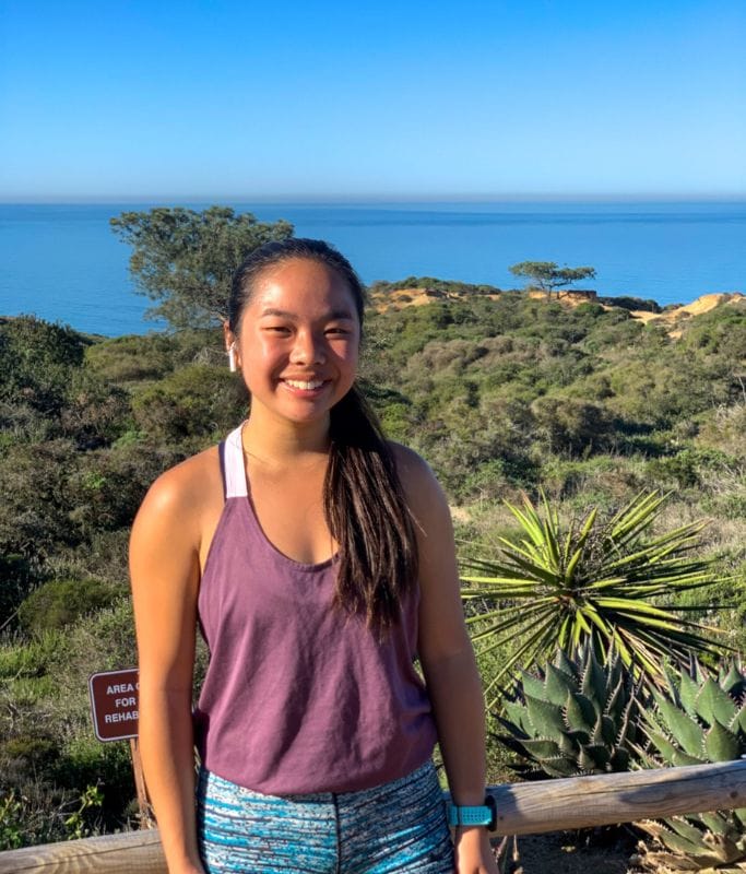 Kristin posing for a picture at Torrey Pines.