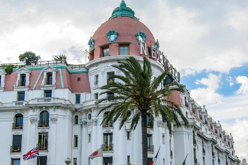 A picture of the exterior of the Negresco hotel in Nice. Unfortunately, housing is something that makes nice expensive to visit sometimes.