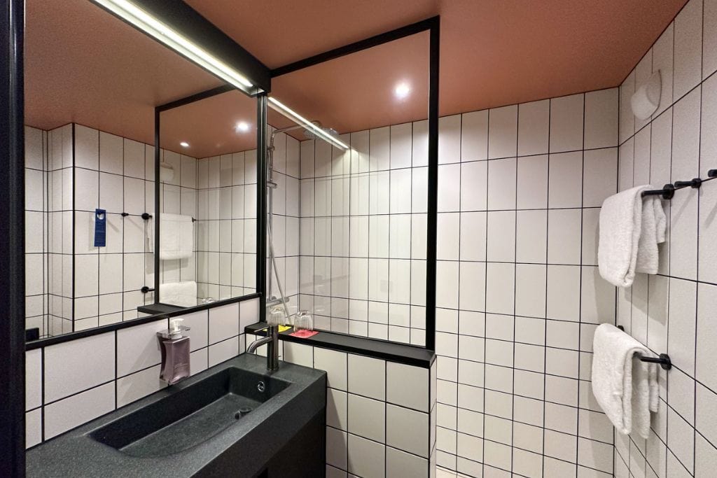 A picture of the en-suite bathroom at Tribe Hotel Paris Saint Ouen.