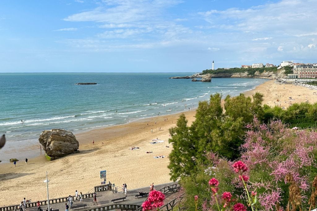 A picture La Grande Plage taken from Place Bellevue Panorama.