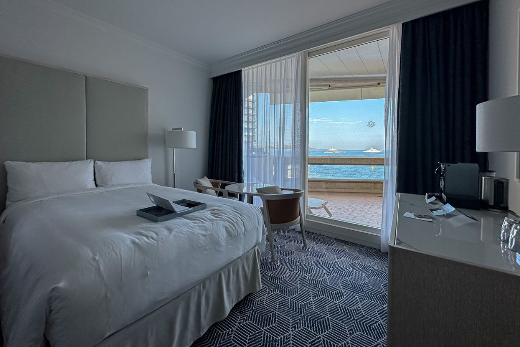 A picture of a seaview room at the Fairmont Monte Carlo.