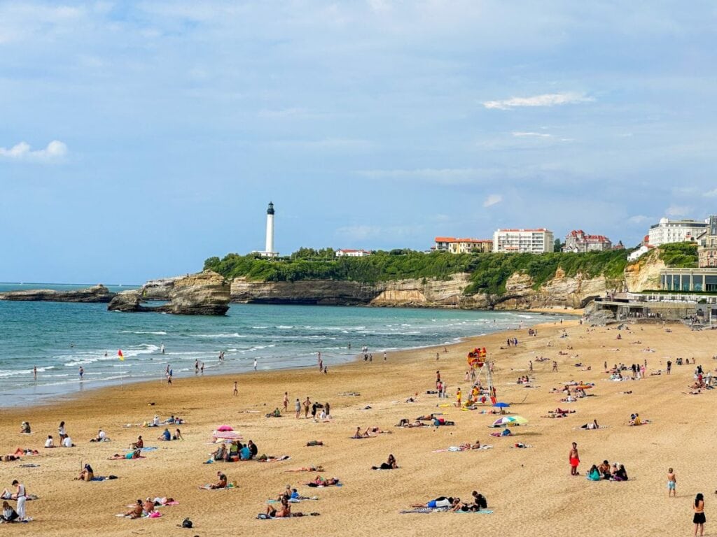 A picture of La Grande Plage, one of the two giant golden beaches in Biarritz.