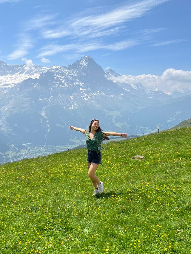 A picture of Kristin running through in Grindelwald.