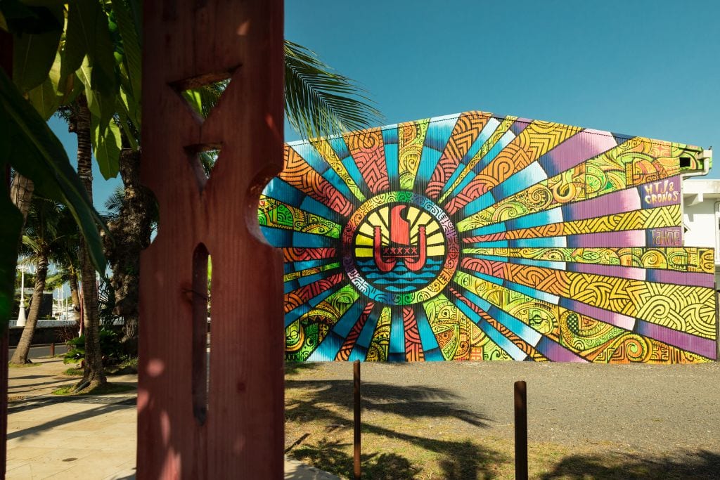 A picture of beautiful local artwork in Papeete.