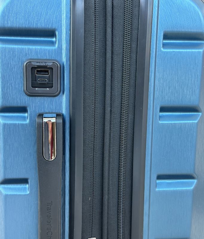 A picture of the built-in USB charging port on the exterior of the Silverwood II bag by Travelers Choice.