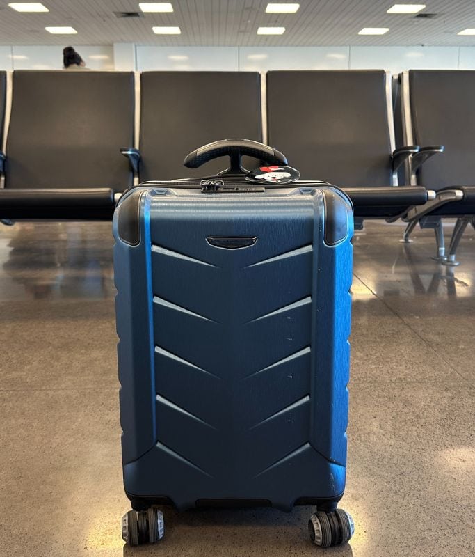 A picture of the Silverwood II suitcase after the first flight. You can see four small scratch marks on the exterior.