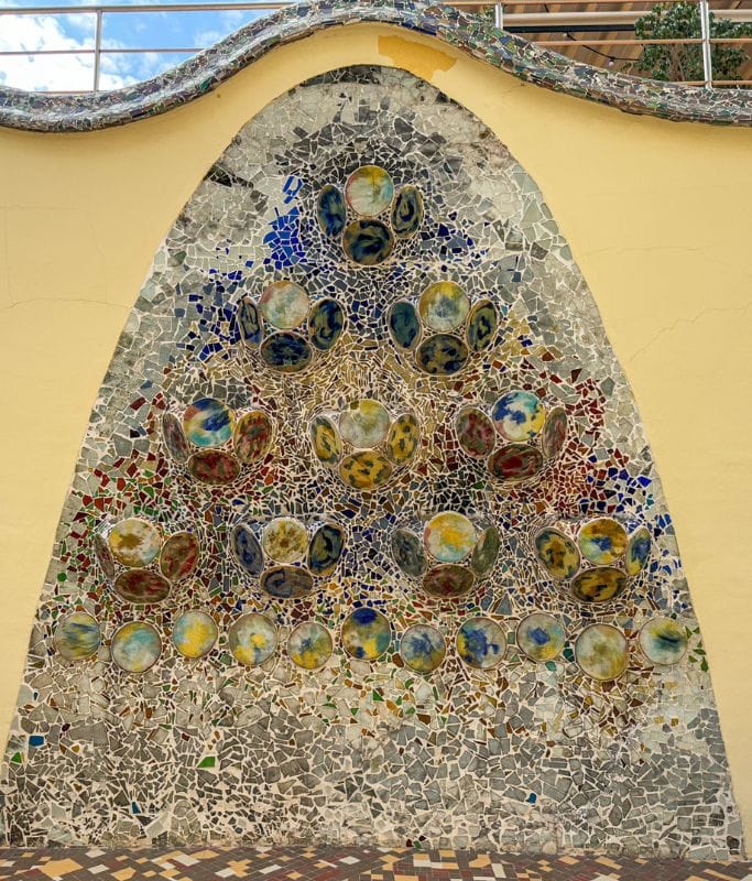 A picture of the recycled flower pots that can be found in the rear courtyard of Casa Batlló.